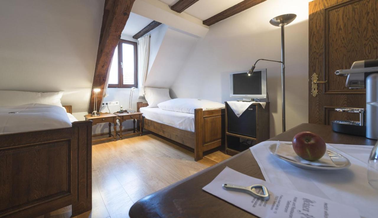 Hotel Ochsen Post Tiefenbronn ภายนอก รูปภาพ