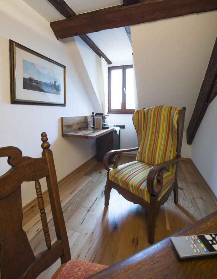 Hotel Ochsen Post Tiefenbronn ภายนอก รูปภาพ